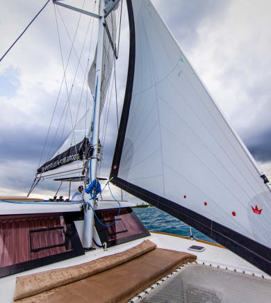 Aventura Catamaran:10