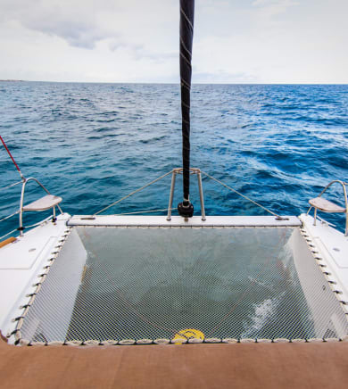 Aventura Catamaran:11