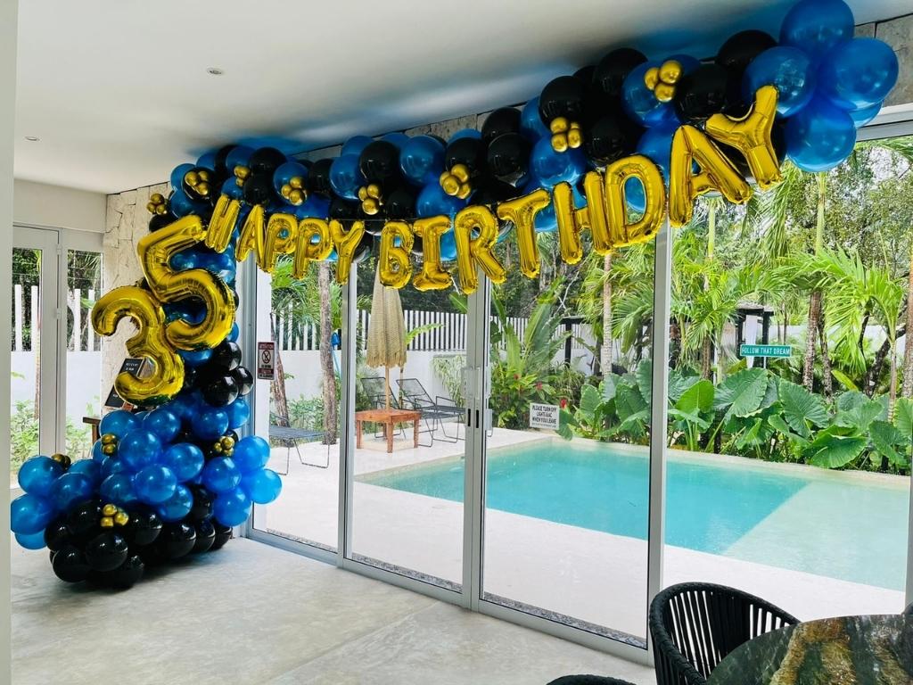 Balloons and Decorations (40)