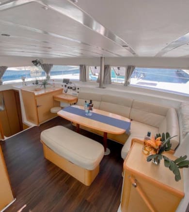 Catamaran Lagoon:15