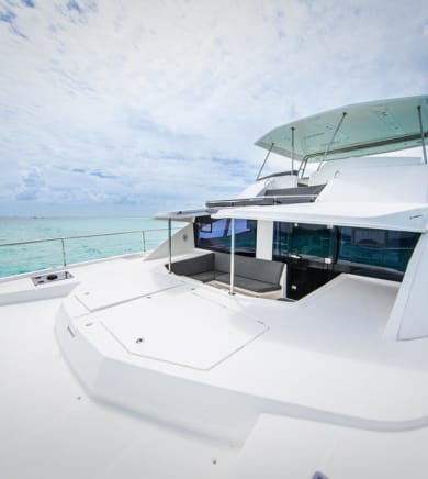 Catamaran Leopard (The Office):28