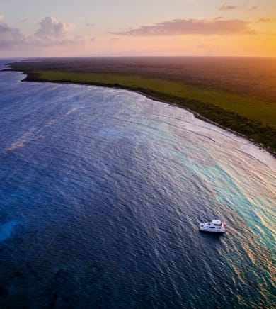 Catamaran Leopard:23