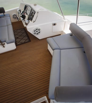 Catamaran Leopard:29